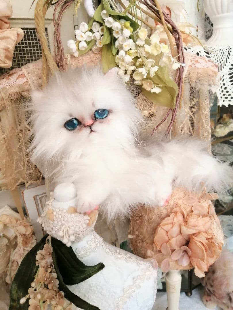 おっとり女の子♡ペルシャ子猫ちゃん♡アートドール♡ぬいぐるみ♡ネコ♡薔薇 ベビー