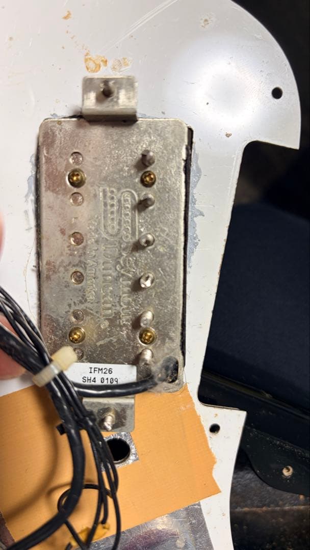 フェンダージャパン　ストラトキャスター　SSH