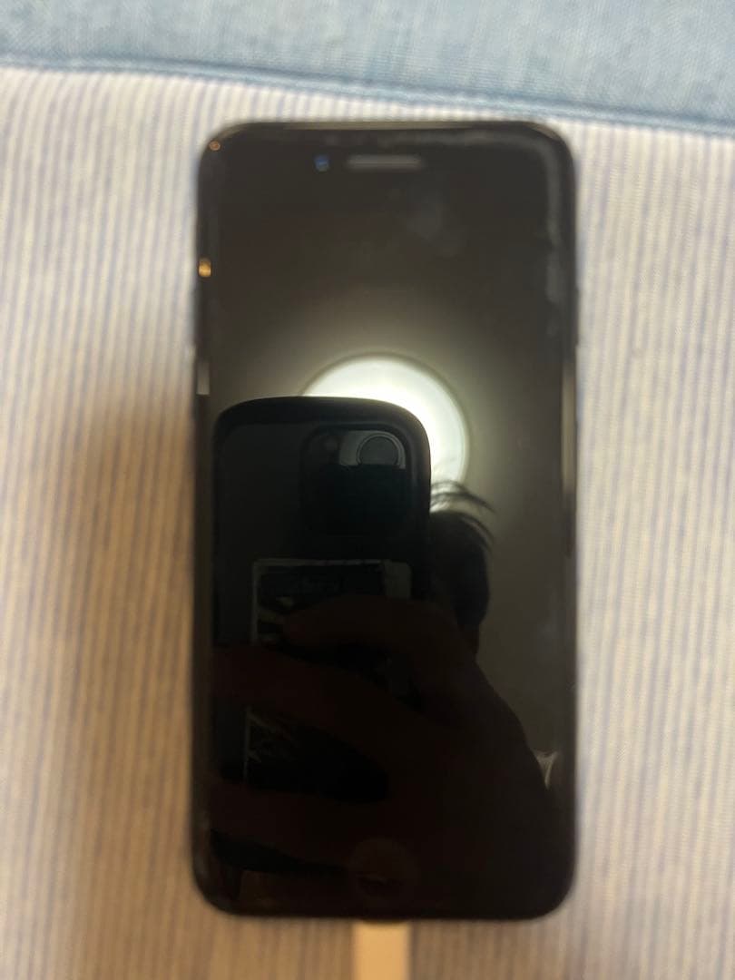 スマートフォン本体 Apple iPhone 7 128GB MNCK2J/A