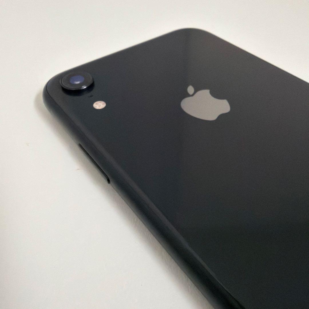 iPhone XR 本体　128GB バッテリー最大容量　82%