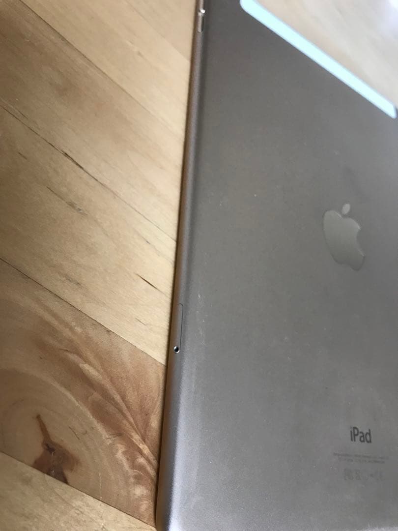 Apple iPad Air 2 16GB au セルラー　正常動作品