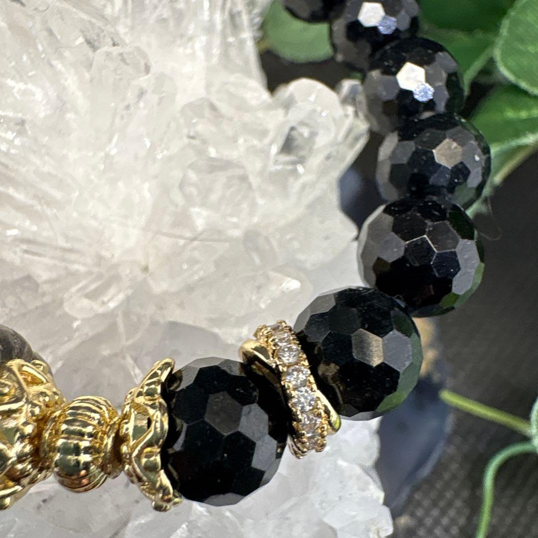 【希少】ホーランダイト　星入り水晶　虹入り　ブラック翡翠カット　ブレスレット