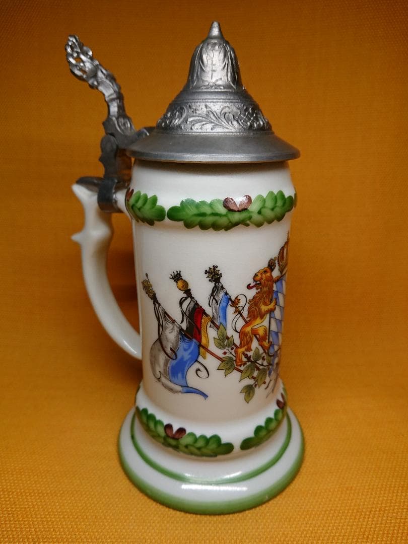 【美品】ドイツ　ビールジョッキ　置物　インテリア　工芸品　美術品　A3339