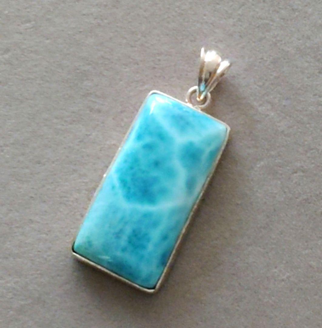 No.10 天然石ラリマーのペンダント