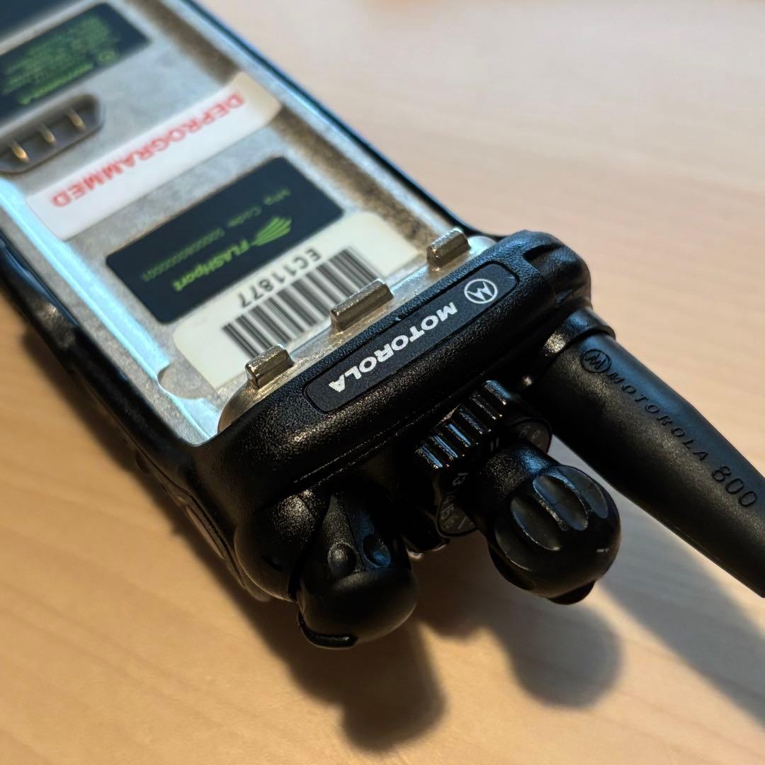 実物 放出品 MOTOROLA XTS3000 MODEL 3 モトローラ