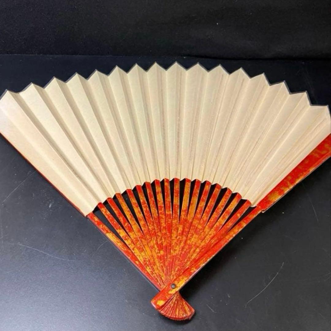 旧家蔵出し 中国 骨董品 赤金 鎏金扇。