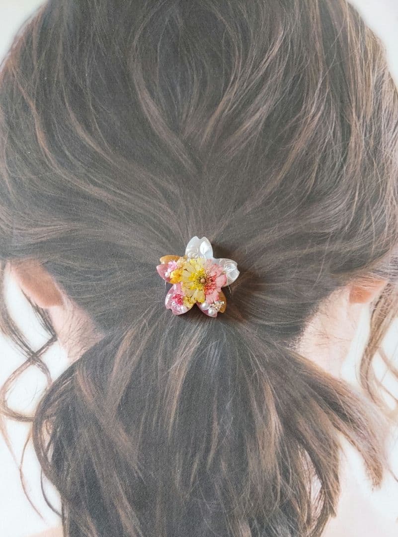 【993】レジン　桜　ヘアゴム　ポニーフック　ブロ―チ　ハンドメイド