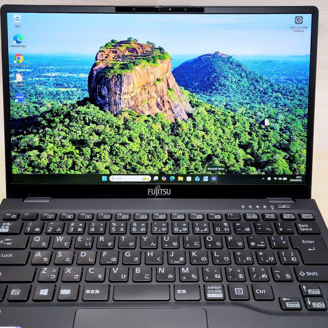 コスパ重視の第11世代！Corei5 8GB 256GB 富士通 P035