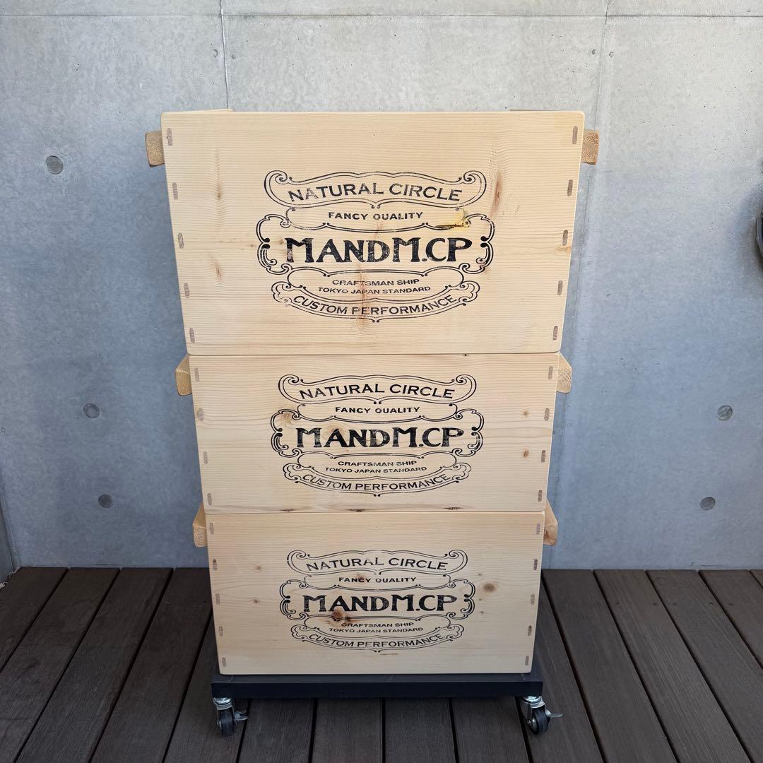 M&M カスタムパフォーマンス　木製3段収納ラック キャスター付き