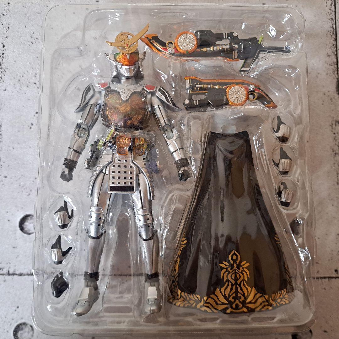 S.H.Figuarts 仮面ライダー鎧武 極アームズ