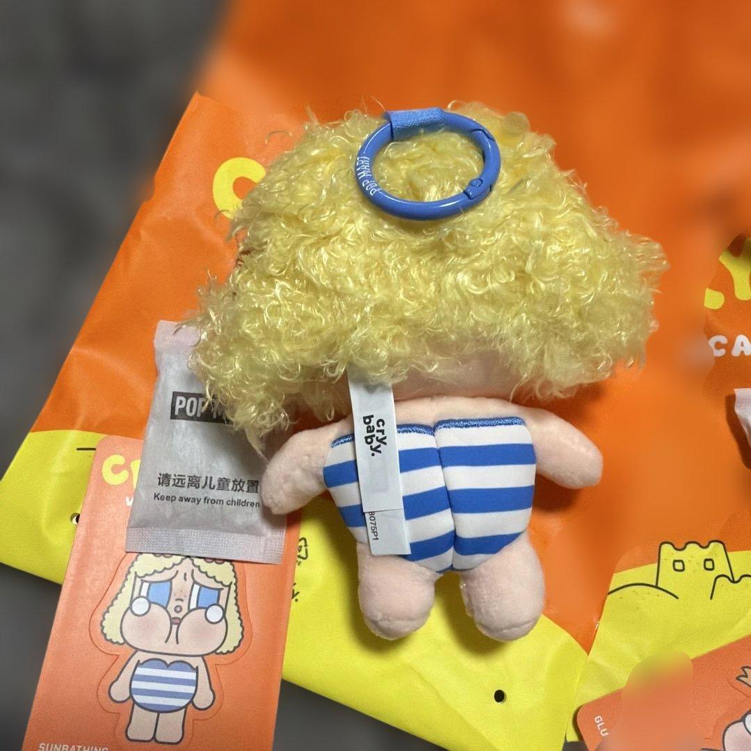 正規品　クライベイビー　CRYBABY 2体セット