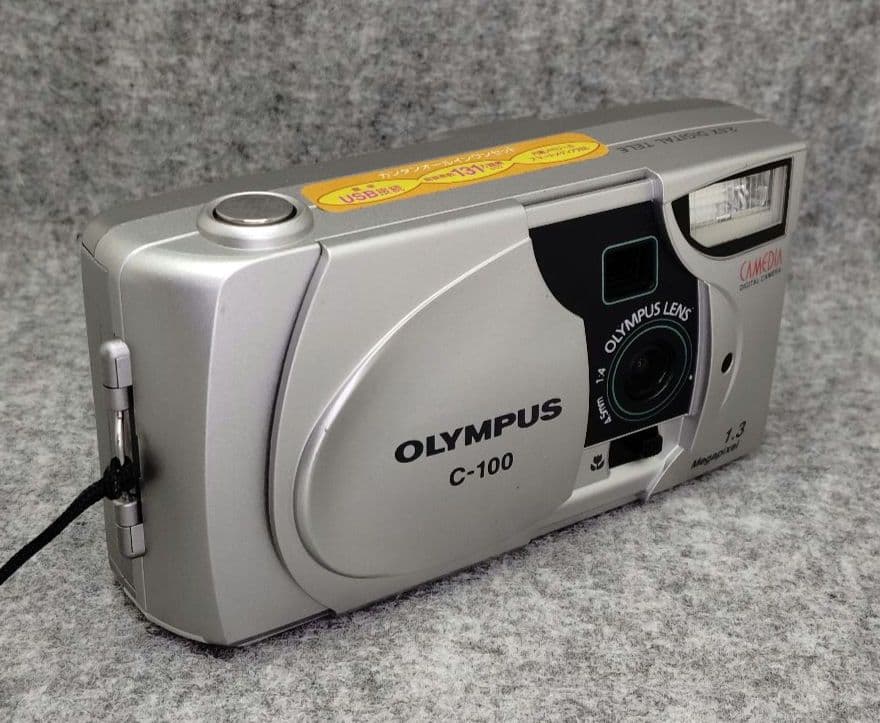 OLYMPUS　CAMEDIA 　C-100