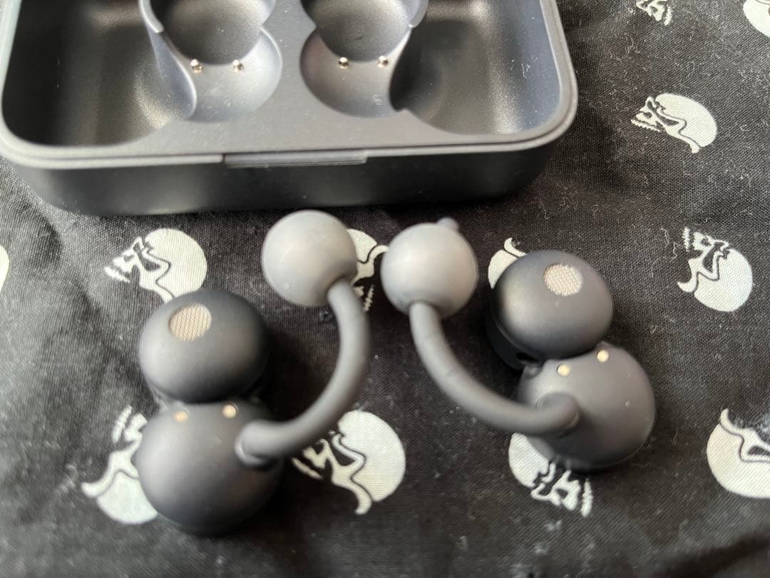 m*e様 nwm (ヌーム) 完全ワイヤレス 耳スピーカー nwm DOTS