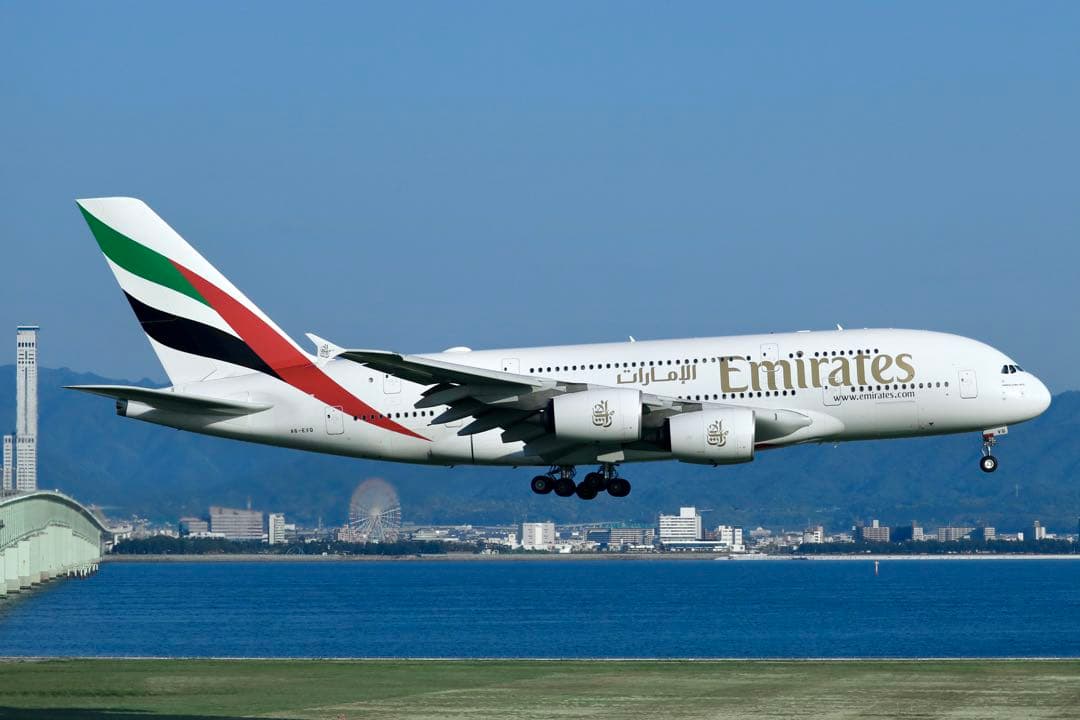 EOSKissX8i　DOUBLE ZOOMKIT　CANON