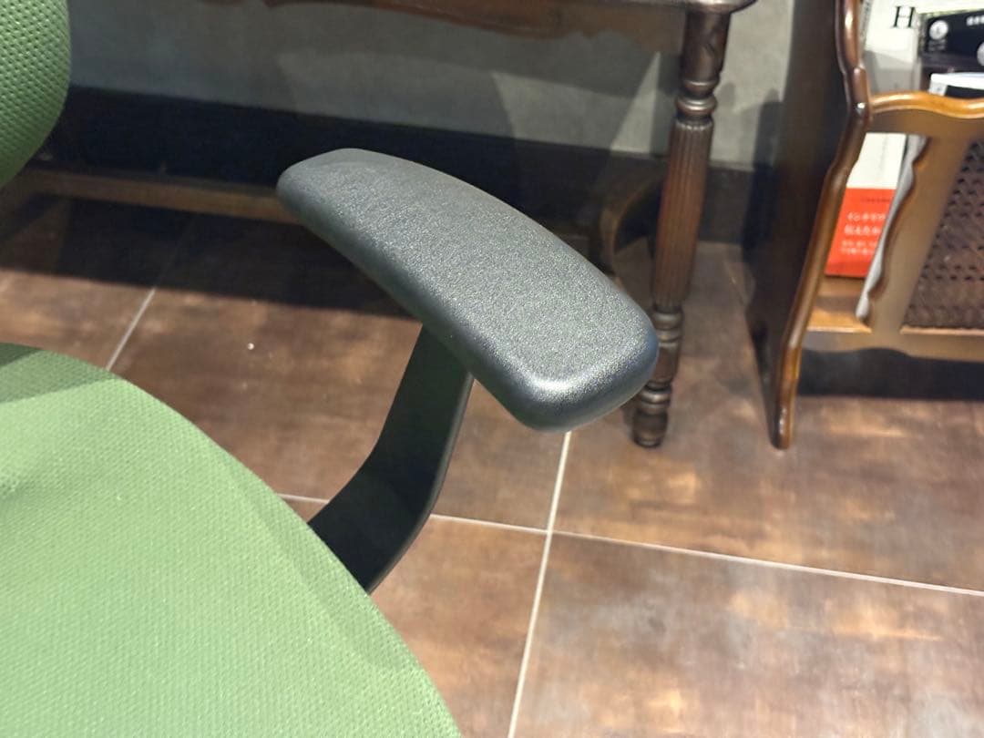 ⑥KOKUYO コクヨ　デスクチェア　オフィスチェア　イングチェア　H