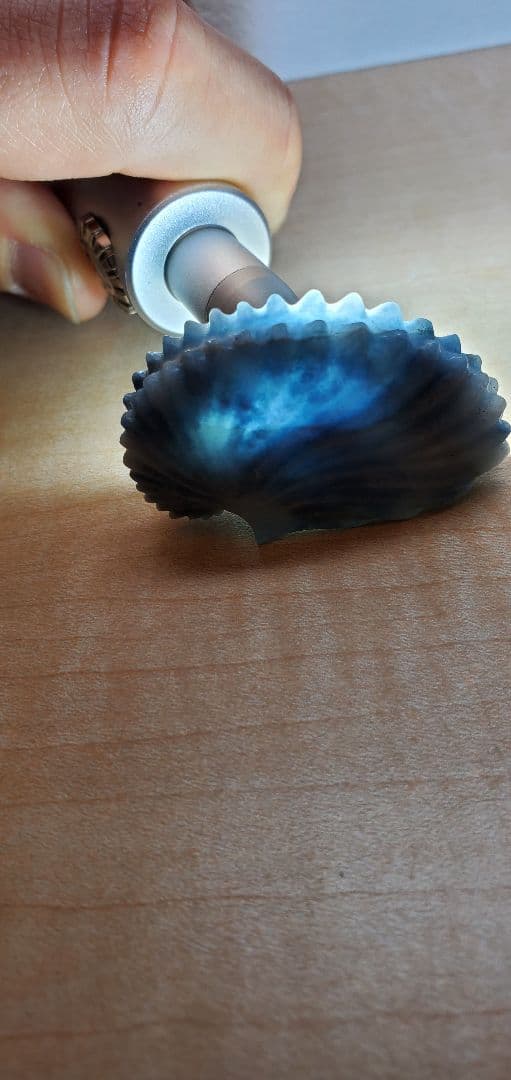 糸魚川翡翠 入りコン沢 アオイガイ