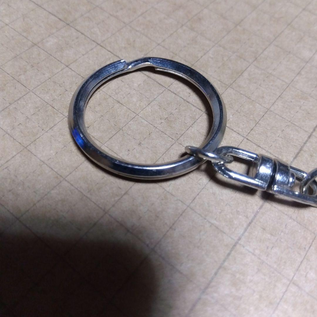 ポケモンセンターで購入したキーホルダー　年代物。傷等かなり目立ちます　レトロ。