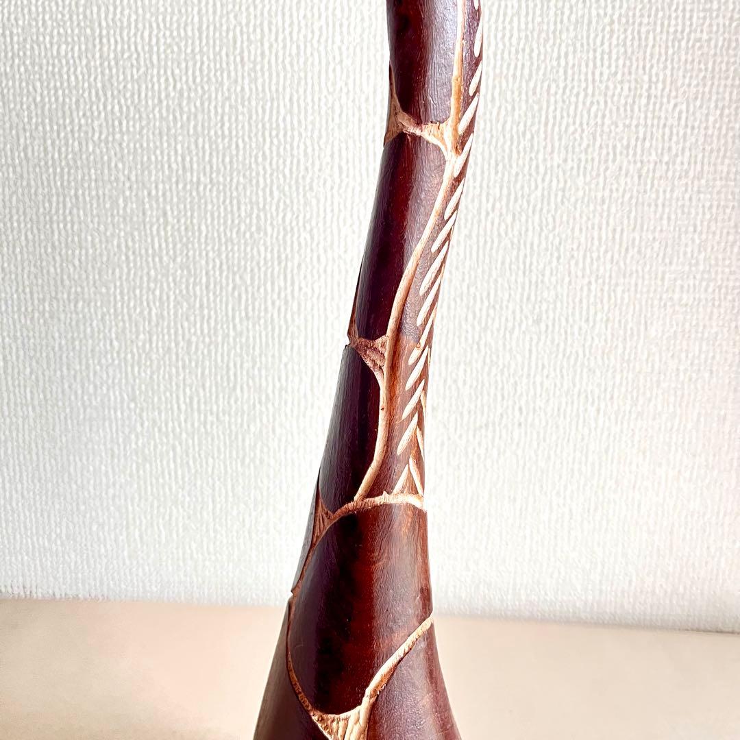 ★新品未使用 ★アフリカ製木彫りゼブラ柄のトレーと キリンのオブジェ