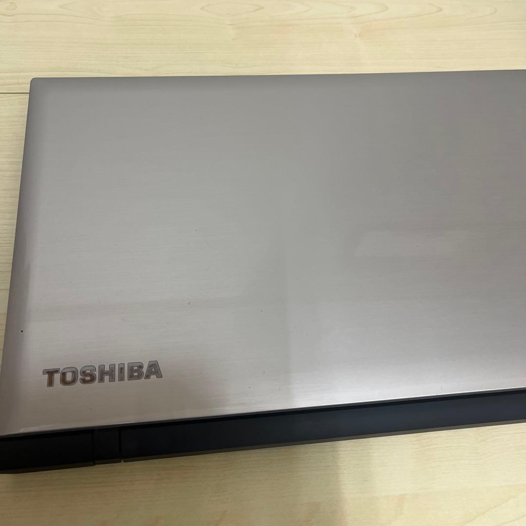 値下げ　東芝ノートパソコン　Toshiba dynabook シルバー PC