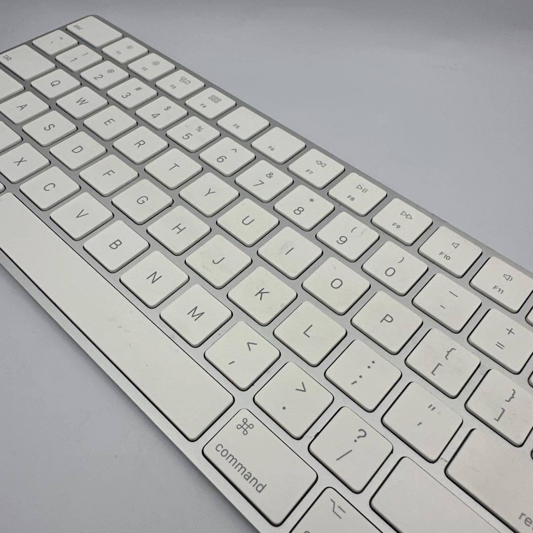 【概ね美品】Apple Magic Keyboard テンキーUS A1843