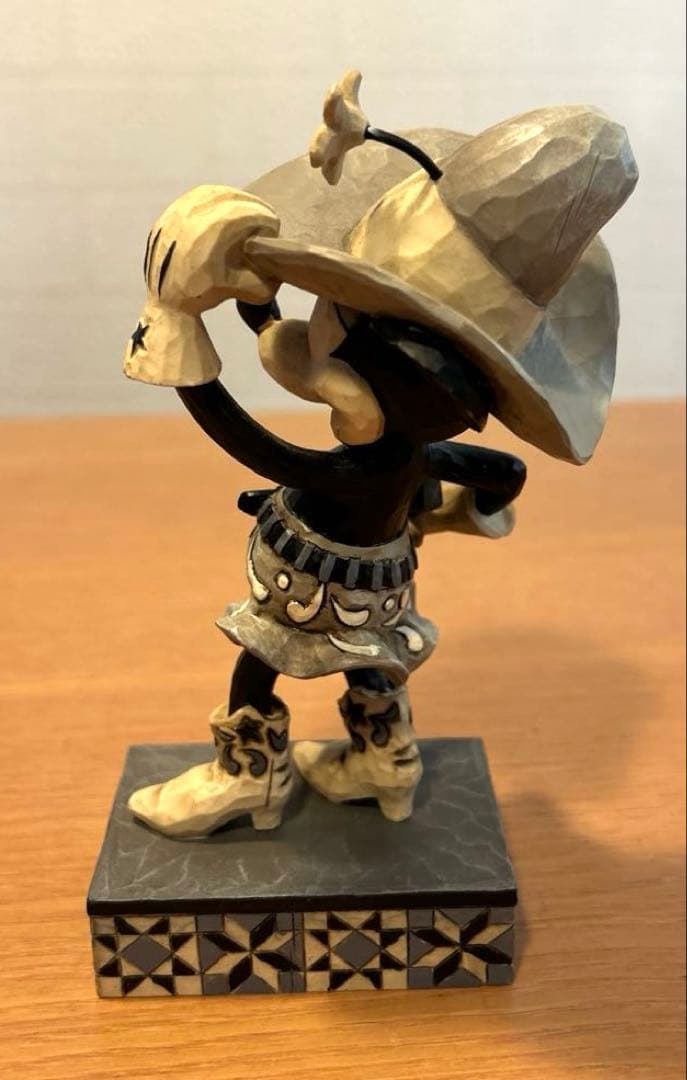 ディズニー　トラディション　ミニーカウガール