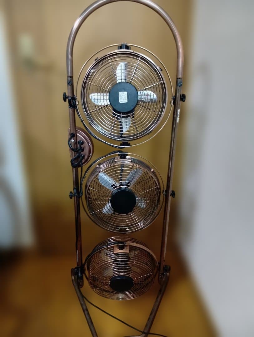 ドウシシャ DOSHISHA 3連タワー型メタル扇風機