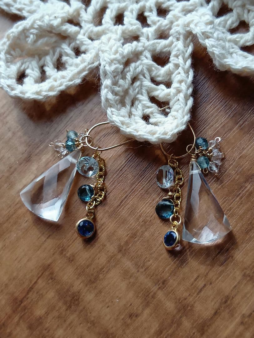 589/14kgf一点物ロンドンブルートパーズ×カイヤナイト×クリスタルチャーム