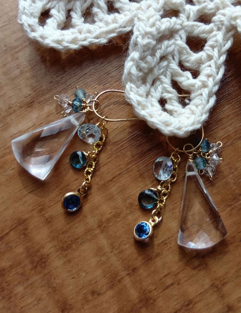 589/14kgf一点物ロンドンブルートパーズ×カイヤナイト×クリスタルチャーム