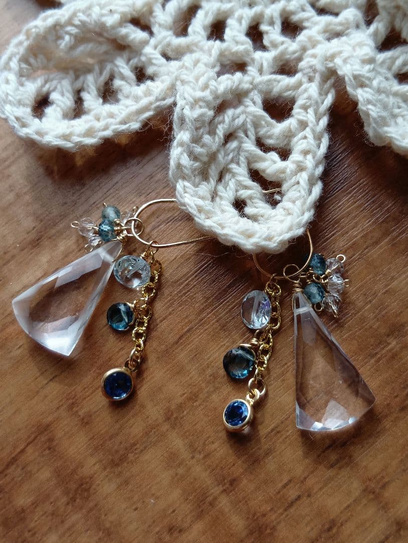 589/14kgf一点物ロンドンブルートパーズ×カイヤナイト×クリスタルチャーム