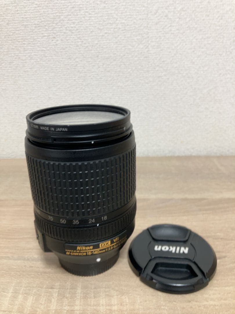 らび【美品】Nikon D7500 レンズキット
