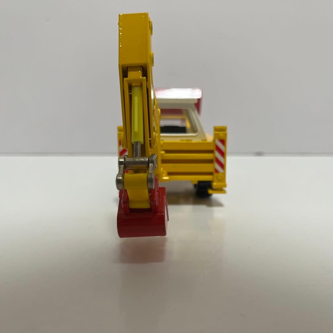 トミカ ダンディ 外国車シリーズ JCB 3DII エキステンション ディッパー