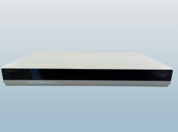 シャープブルーレイレコーダー【BDーW1800W】