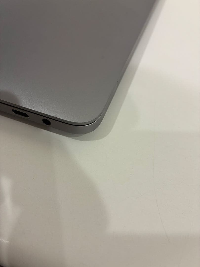 Apple MacBook Pro A1989 スペースグレー