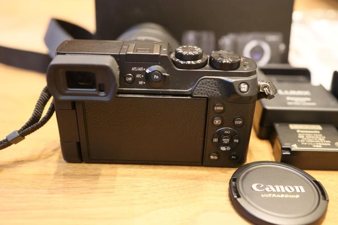 パナソニック LUMIX DMC-GX8H （中古品）