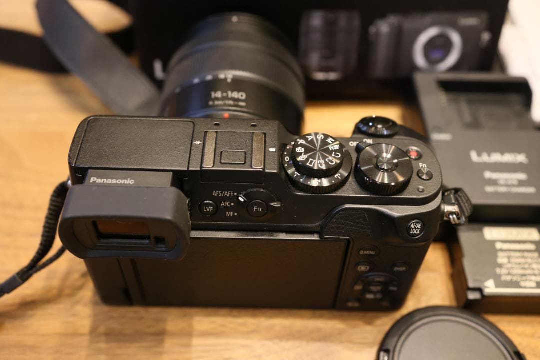 パナソニック LUMIX DMC-GX8H （中古品）