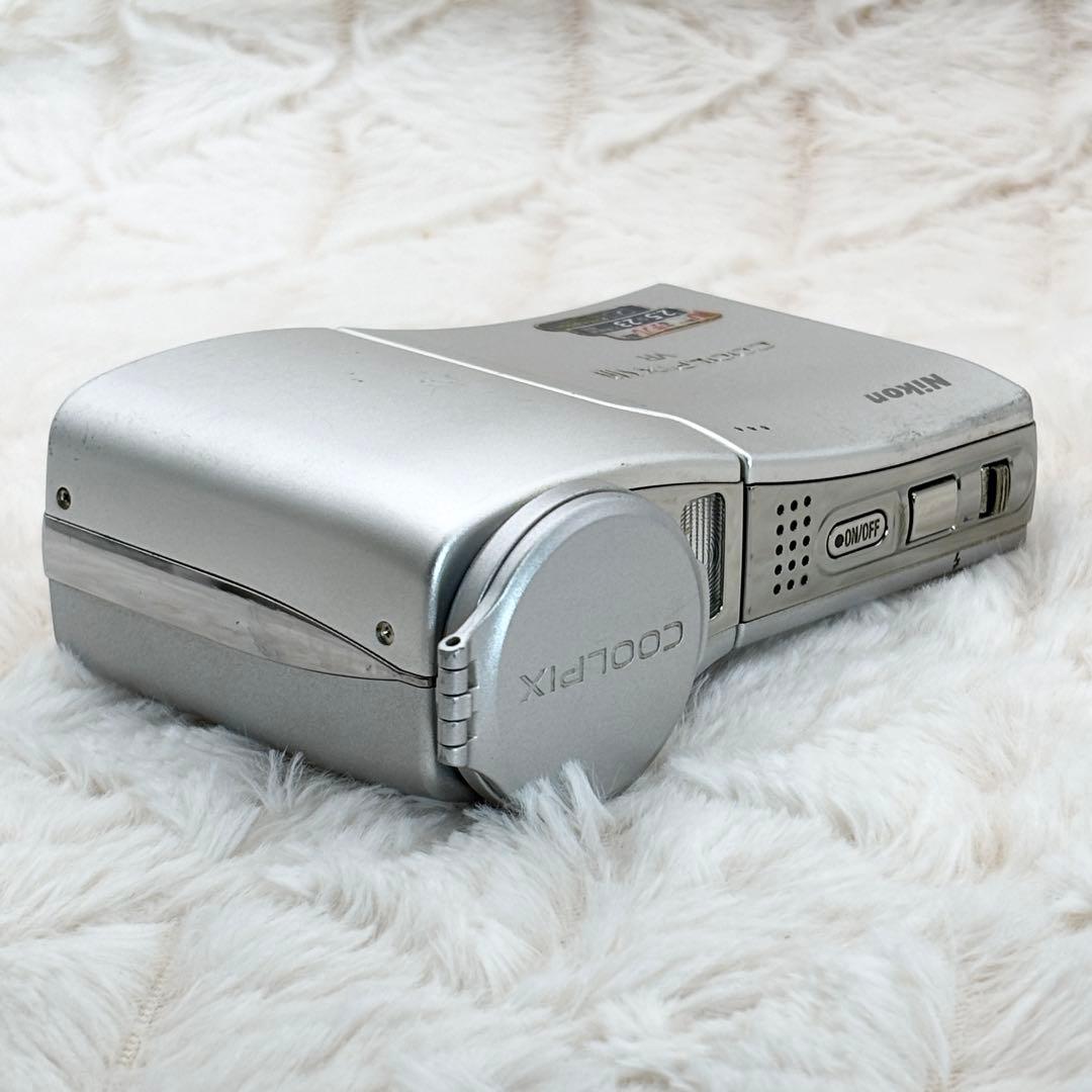 Nikon COOLPIX S10 VR シルバー