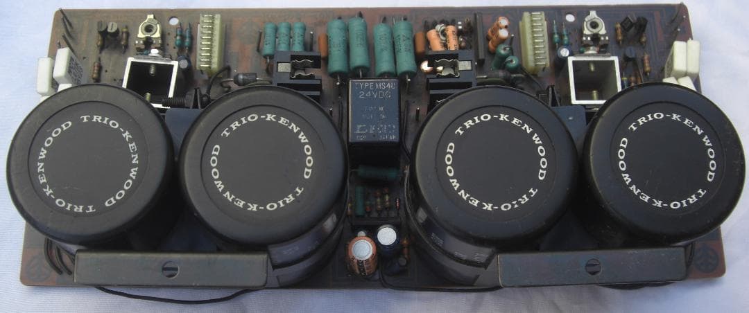 TRIO/ステレオアンプ電源部希少TR等部品取X07-1640未使用品0715