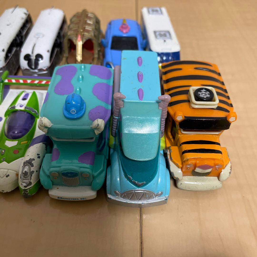 ディズニー　トミカ　22台＋2台　廃盤あり