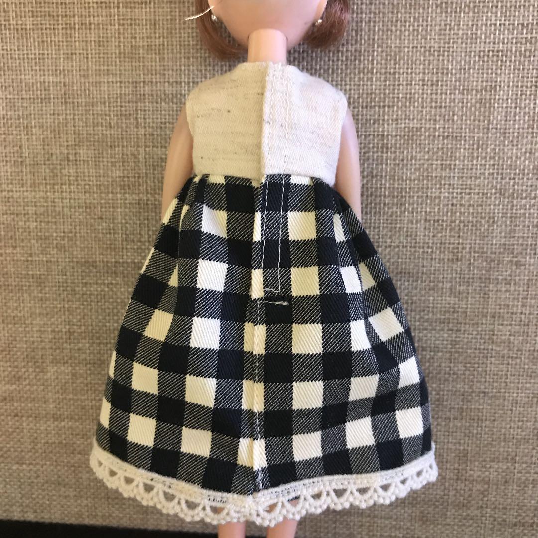 ハンドメイド　りかちゃん 服104