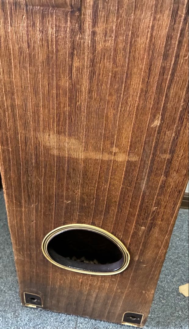 くり甲、縁取り葉、綾杉彫りの上級お琴、琴柱他一式付き