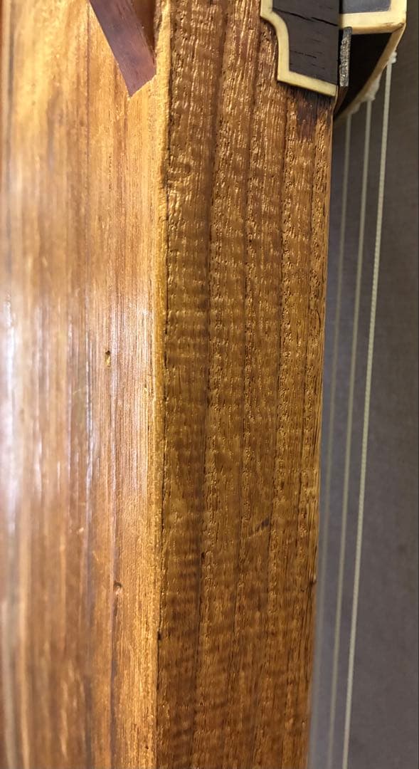 くり甲、縁取り葉、綾杉彫りの上級お琴、琴柱他一式付き