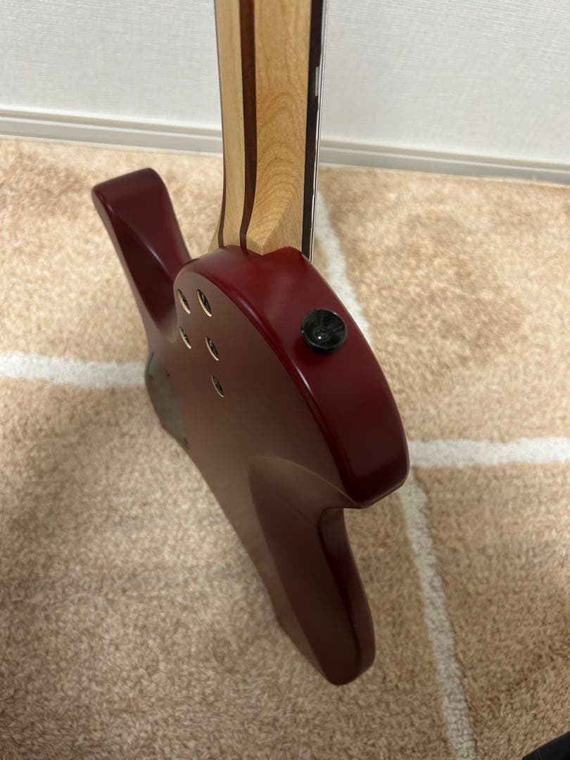 ヘッドレスギター GFC FHL-600FM レッド