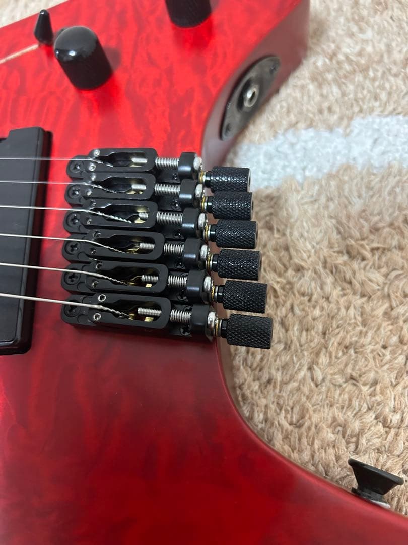 ヘッドレスギター GFC FHL-600FM レッド