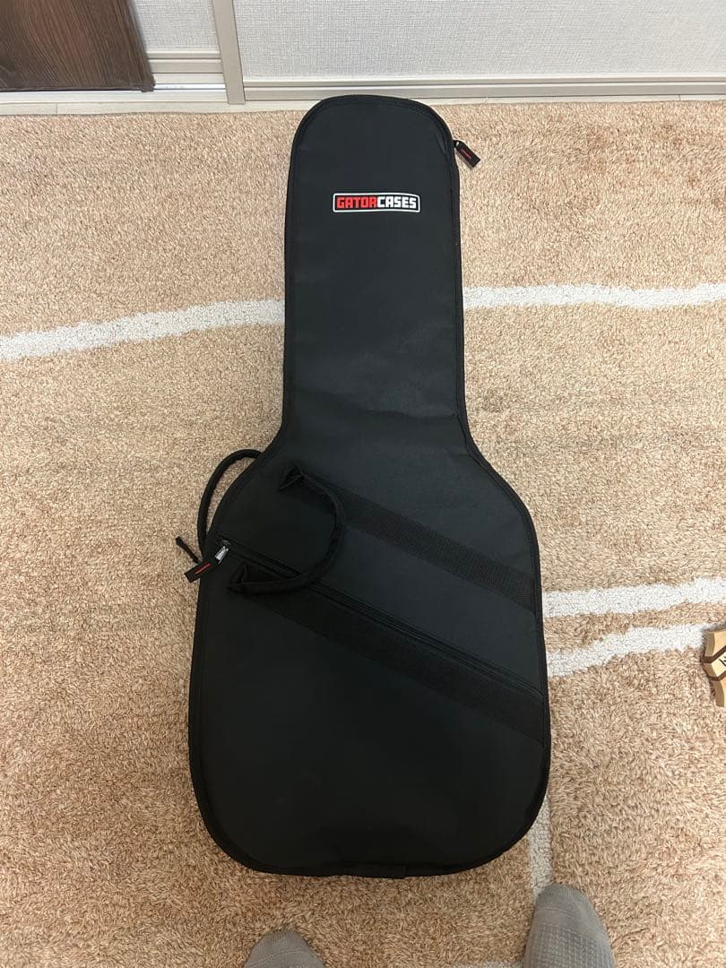 ヘッドレスギター GFC FHL-600FM レッド