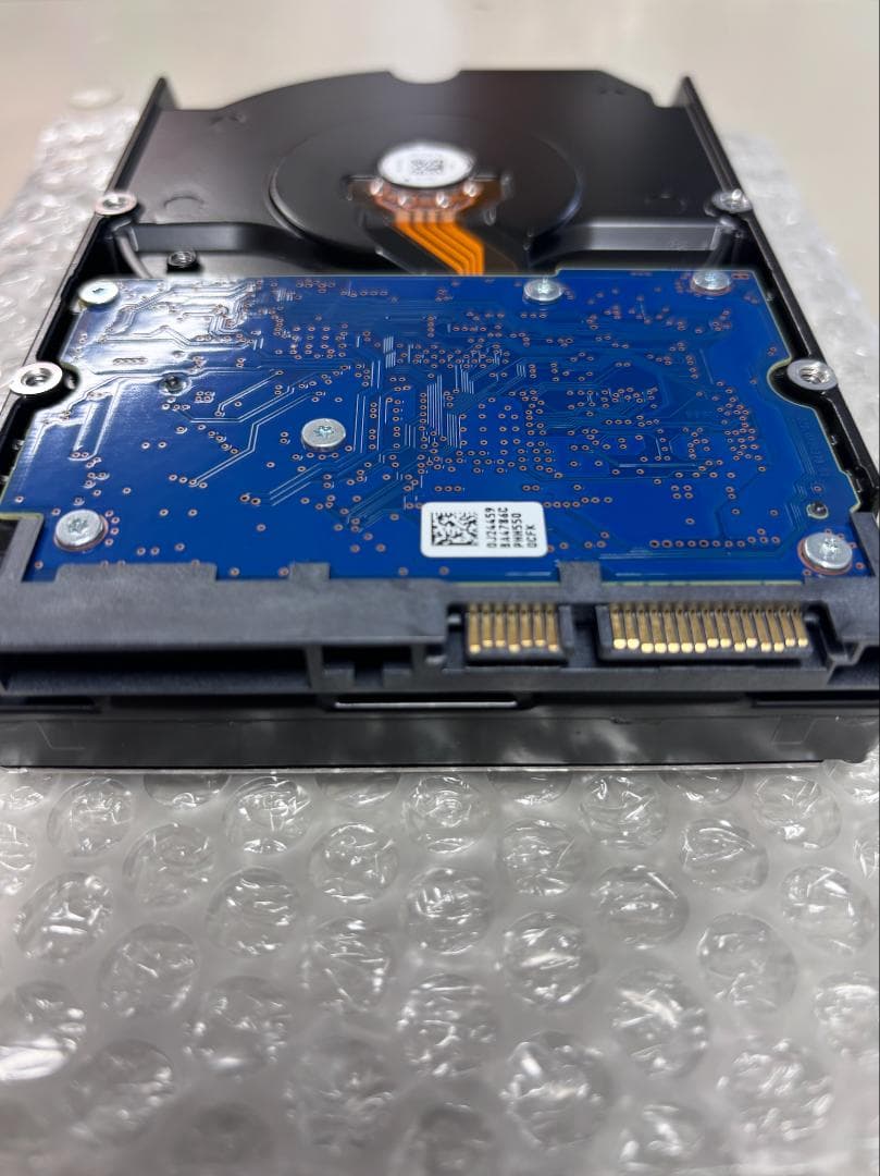Hitachi/HGST 3.5 HDD 4TB　※管理番号：㉝
