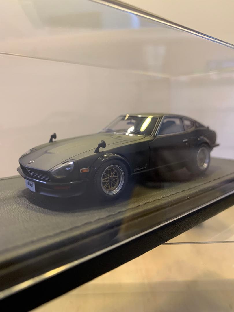 イグニッションモデル　1/43 フェアレディ　Z S30 マットブラック