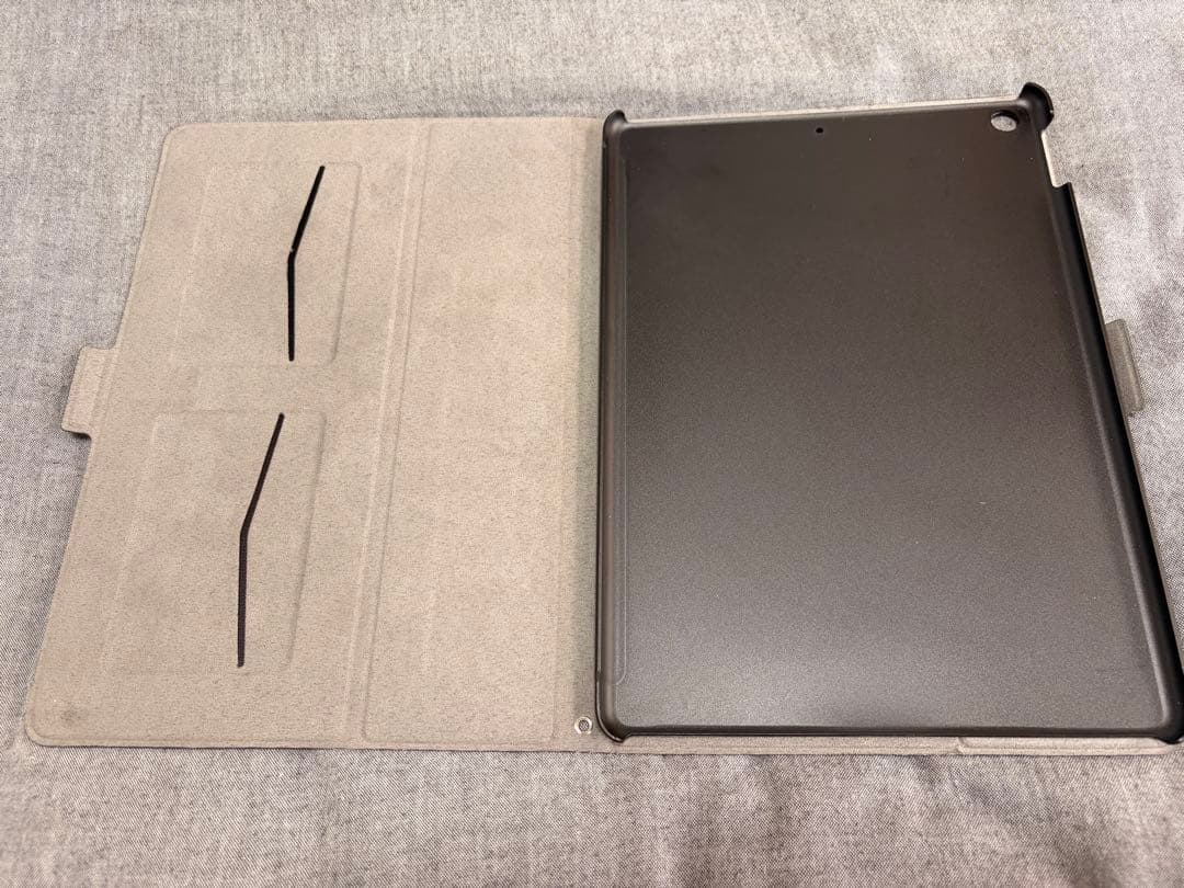 iPad第7世代 10.2インチ 32G Wi-Fi+Cellular おまけ付