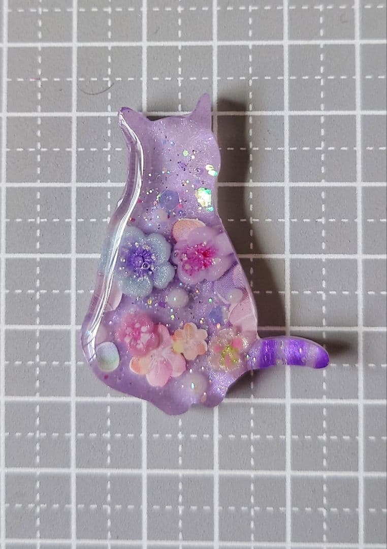 レジン　猫　ヘアゴム　ブローチ　ポニーフック　No.631