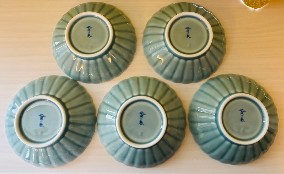 【未使用品】深川製磁　小皿5枚　菊花形青磁 菊割小付揃　宮内庁御用達