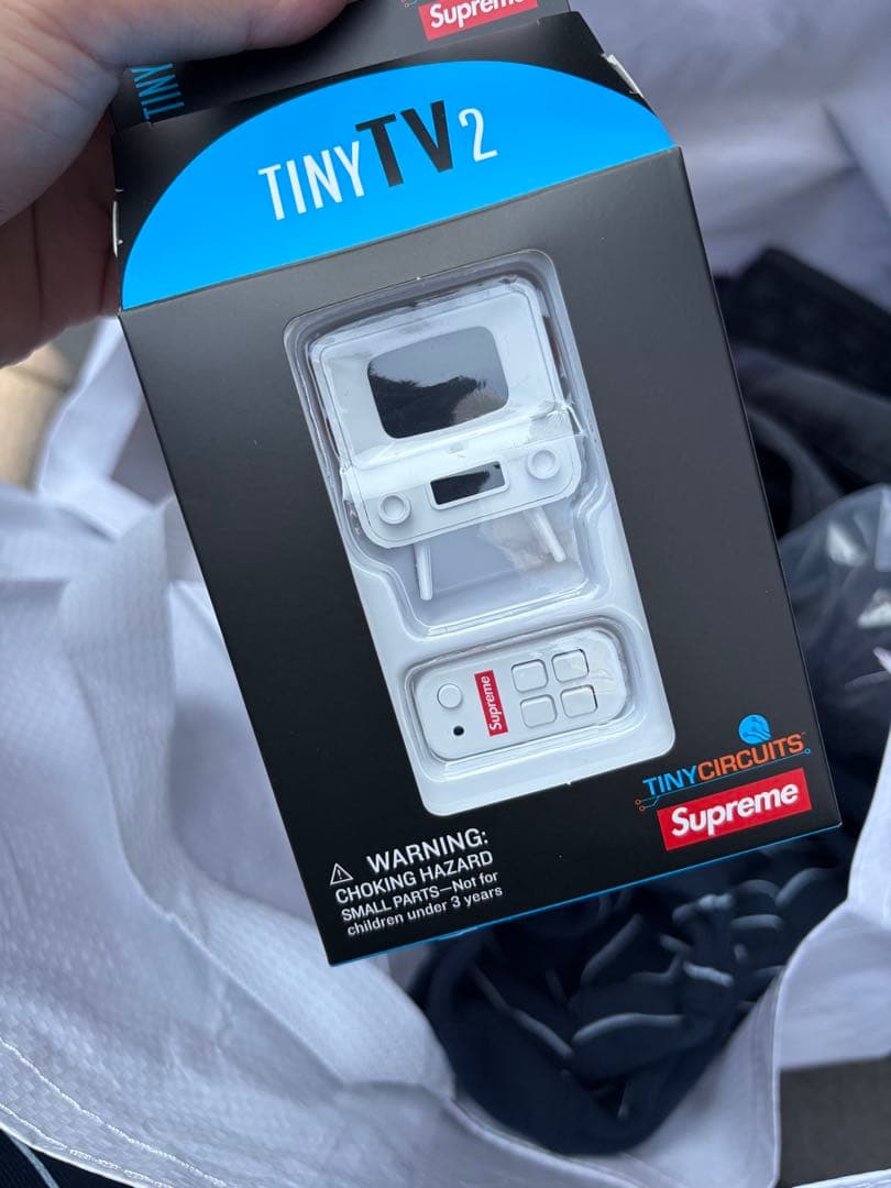 その他 Supreme Supreme x Tiny Tv 2 White